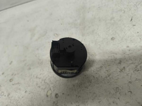 COMMODO PHARE VAG - Vue 2